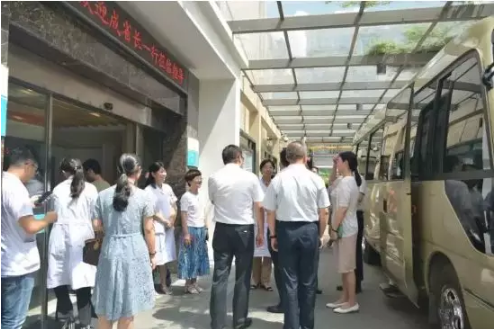 emc�ױ���(�й���½)�ٷ���վ